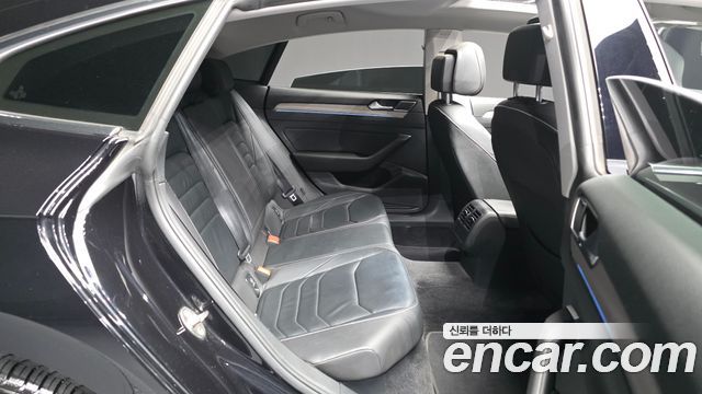 Volkswagen Arteon 2.0 TDI Premium 2019 — фото 12