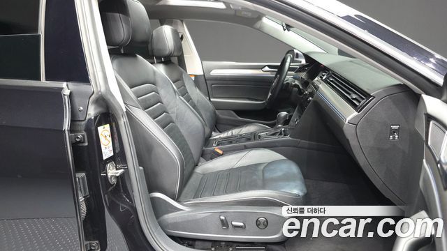 Volkswagen Arteon 2.0 TDI Premium 2019 — фото 26