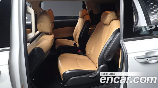 Kia Carnival (IV) Diesel 9-Seater Noblesse 2021 — фото 12