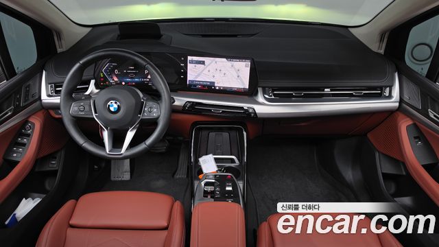 BMW 2 Series Active Tourer (U06) 220i M Sport Design 2026 — фото 7