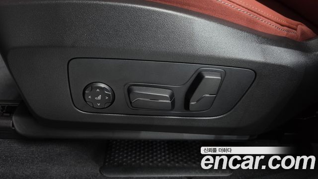 BMW 2 Series Active Tourer (U06) 220i M Sport Design 2026 — фото 30