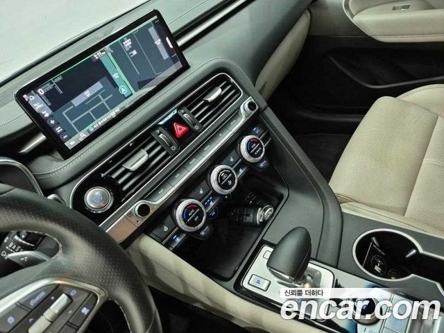 Genesis G70 Shooting Brake Gasoline 2.0T 4WD 2023 — фото 10