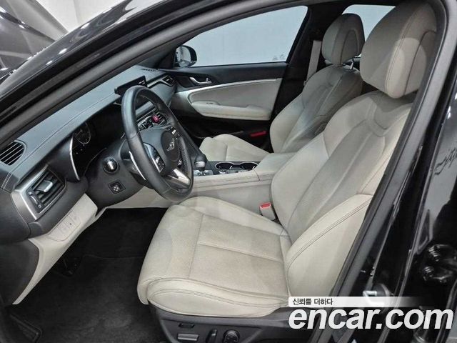 Genesis G70 Shooting Brake Gasoline 2.0T 4WD 2023 — фото 15