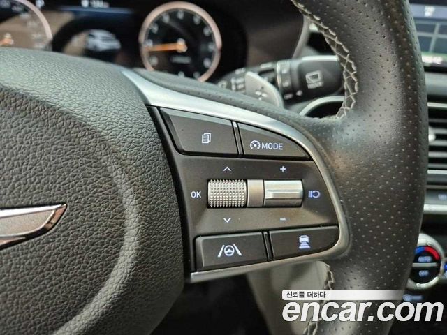 Genesis G70 Shooting Brake Gasoline 2.0T 4WD 2023 — фото 20