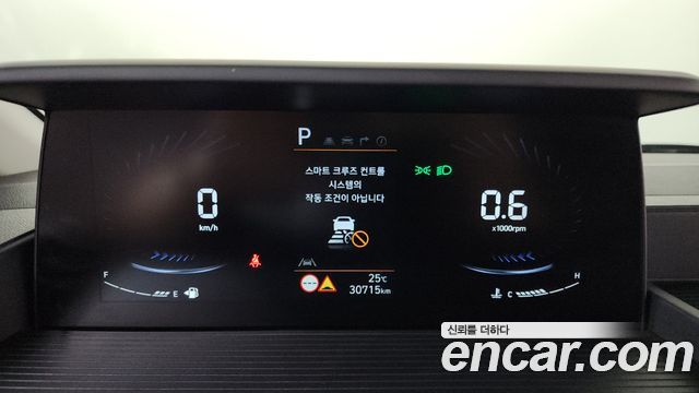 Hyundai Staria L3.5 Cargo 3-Seater Modern 2023 — фото 8