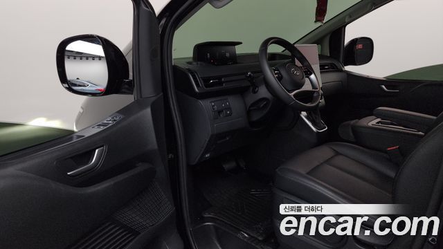 Hyundai Staria L3.5 Cargo 3-Seater Modern 2023 — фото 10