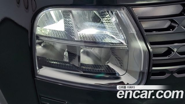 Hyundai Staria L3.5 Cargo 3-Seater Modern 2023 — фото 22
