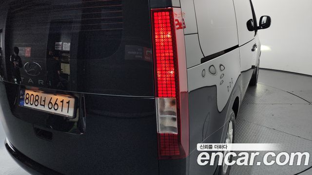 Hyundai Staria L3.5 Cargo 3-Seater Modern 2023 — фото 23