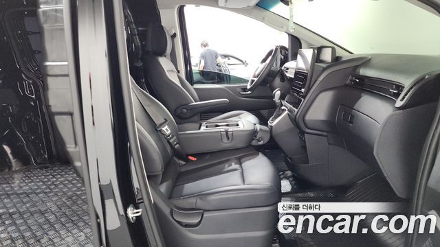 Hyundai Staria L3.5 Cargo 3-Seater Modern 2023 — фото 26