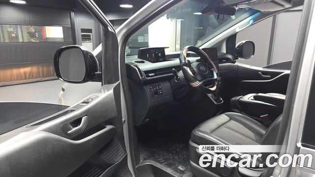 Hyundai Staria Cargo 3-Seater Modern 2023 — фото 10