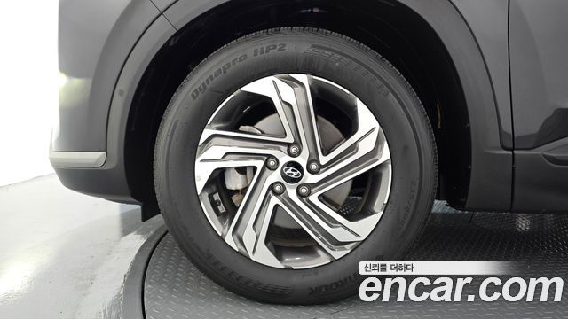 Hyundai Santa Fe Diesel 2.2 2WD Prestige 2021 — фото 4