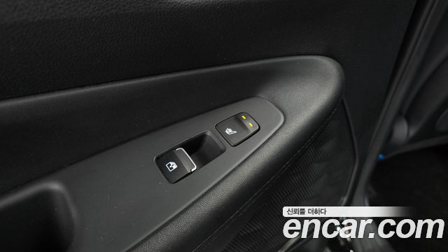 Hyundai Santa Fe Diesel 2.2 2WD Prestige 2021 — фото 21