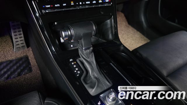 Kia K7 Premier 3.0 LPI Prestige(Rented) 2020 — фото 9