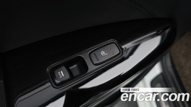 Kia K7 Premier 3.0 LPI Prestige(Rented) 2020 — фото 17