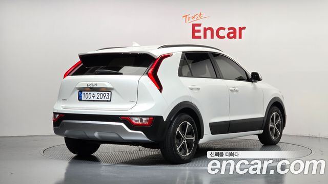 Kia Niro Trendy 2022 — фото 2