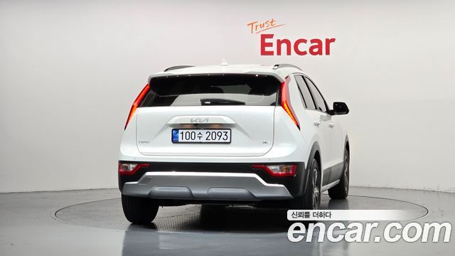 Kia Niro Trendy 2022 — фото 4