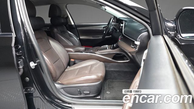 Hyundai Grandeur (IG) 3.0 LPi Rent Car Premium 2022 — фото 11