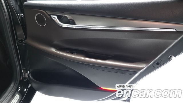 Hyundai Grandeur (IG) 3.0 LPi Rent Car Premium 2022 — фото 25