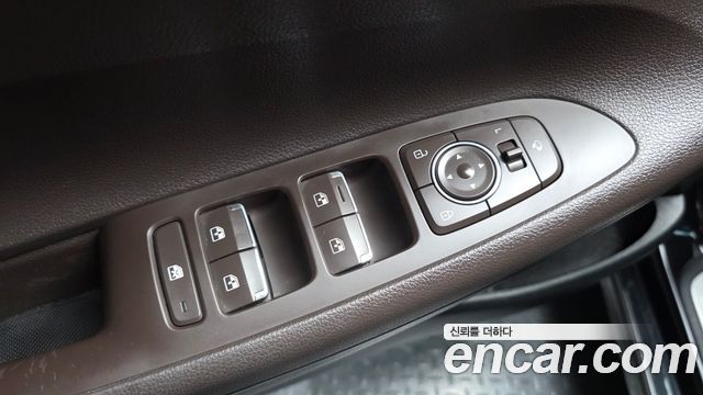 Hyundai Grandeur (IG) 3.0 LPi Rent Car Premium 2022 — фото 27