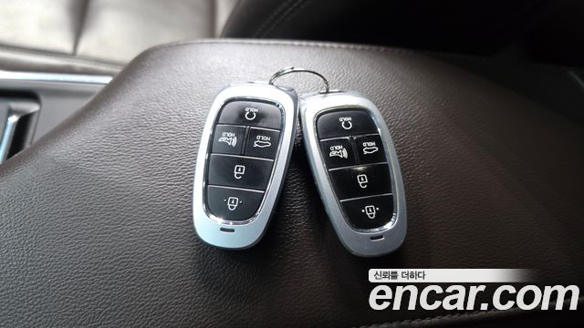 Hyundai Grandeur (IG) 3.0 LPi Rent Car Premium 2022 — фото 33