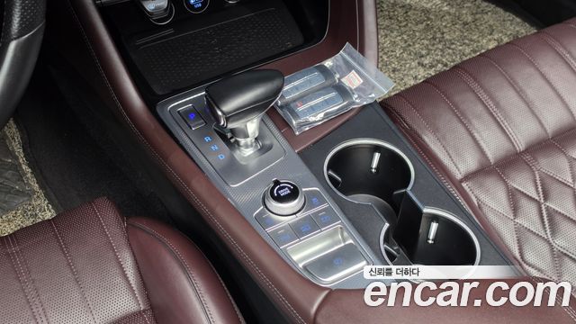 Genesis G70 Gasoline 2.0T 2WD 2022 — фото 9