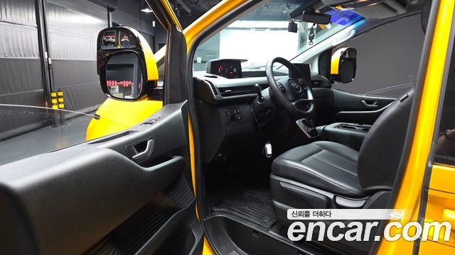 Hyundai Staria L3.5  Kinder Safety Car 11-Seater 2023 — фото 10