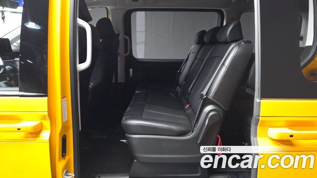 Hyundai Staria L3.5  Kinder Safety Car 11-Seater 2023 — фото 26
