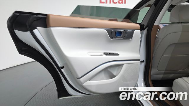Hyundai Grandeur Hybrid (GN7) Exclusvie 2027 — фото 25