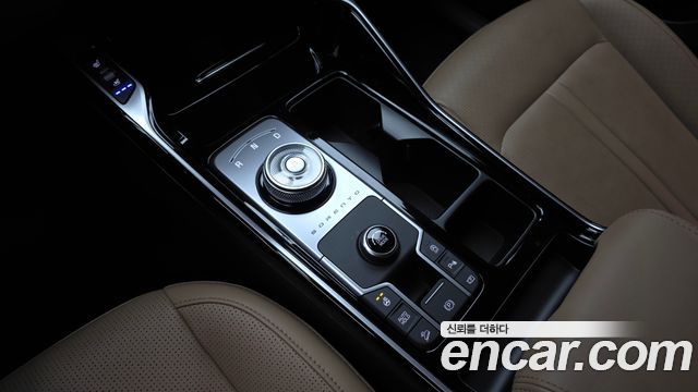 Kia Sorento (IV) Gasoline 2.5T 2WD Prestige 2025 — фото 9