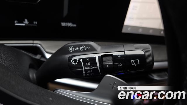 Kia Sorento (IV) Gasoline 2.5T 2WD Prestige 2025 — фото 27