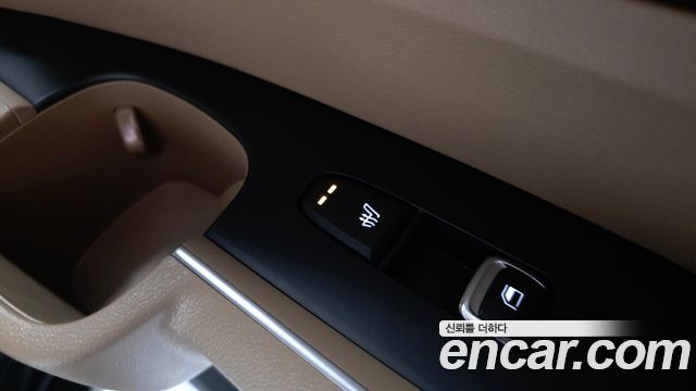 Kia Sorento (IV) Gasoline 2.5T 2WD Prestige 2025 — фото 29