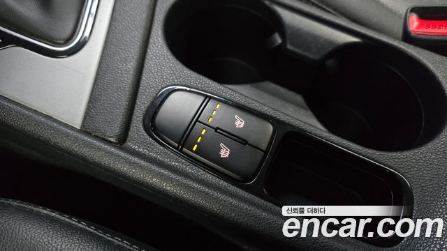 Kia Niro 1.6 HEV Luxury 2020 — фото 17