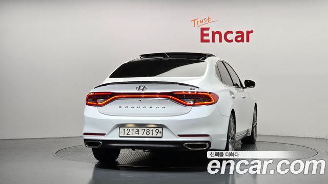 Hyundai Grandeur (IG) 3.0 Exclusive Special 2019 — фото 4