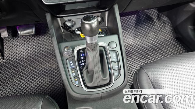 Hyundai Kona Gasoline 1.6 Turbo 2WD Inspiration 2021 — фото 9