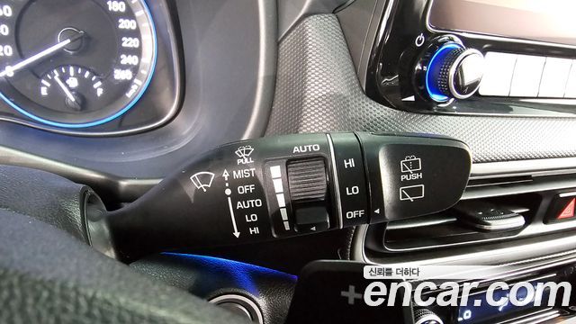 Hyundai Kona Gasoline 1.6 Turbo 2WD Inspiration 2021 — фото 29