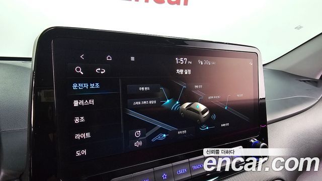 Hyundai Kona Gasoline 1.6 Turbo 2WD Inspiration 2021 — фото 31
