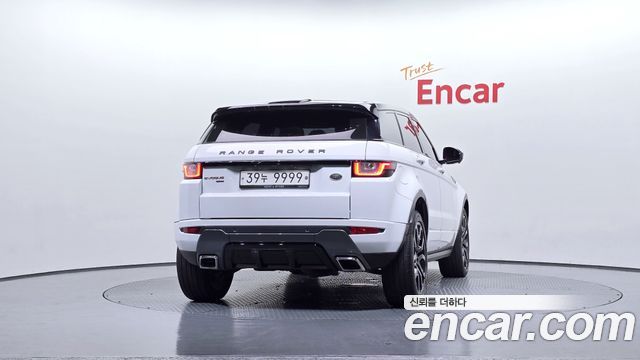 Land Rover Range Rover Evoque 2.0 TD4 HSE Dynamic 2017 — фото 4