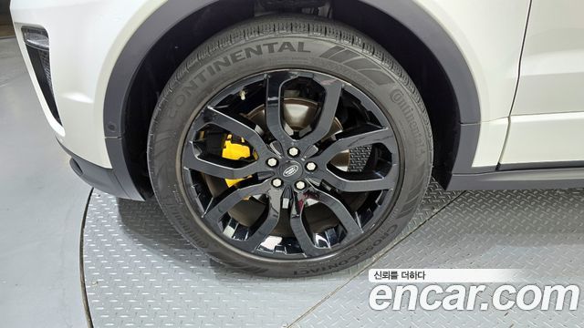 Land Rover Range Rover Evoque 2.0 TD4 HSE Dynamic 2017 — фото 5