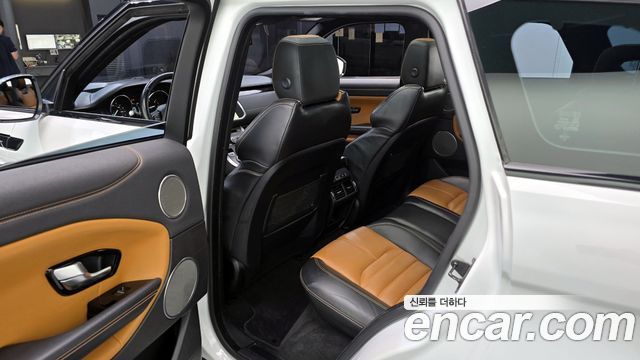 Land Rover Range Rover Evoque 2.0 TD4 HSE Dynamic 2017 — фото 11