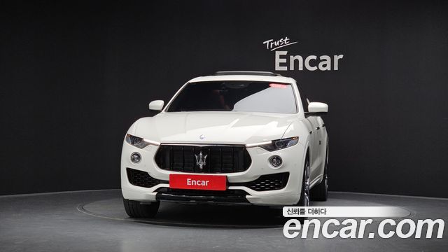 Maserati Levante 3.0 AWD GranSport 2018 — фото 3