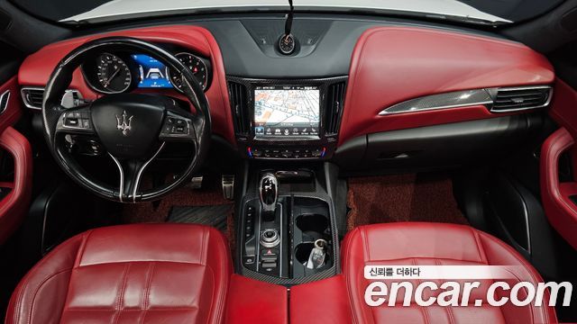 Maserati Levante 3.0 AWD GranSport 2018 — фото 7