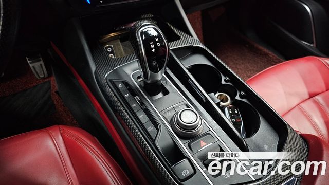 Maserati Levante 3.0 AWD GranSport 2018 — фото 9