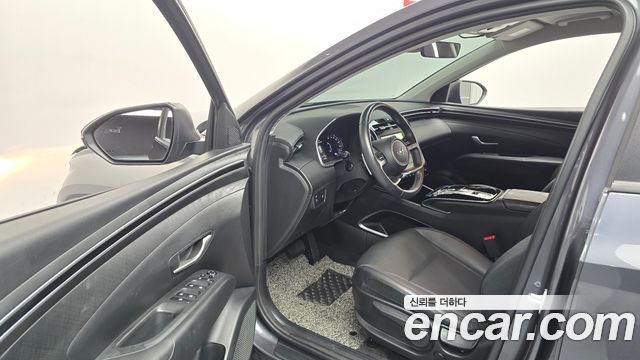 Hyundai Tucson (NX4) Gasoline 1.6 Turbo 2WD Premium 2023 — фото 10