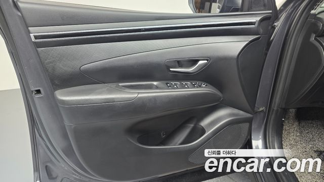 Hyundai Tucson (NX4) Gasoline 1.6 Turbo 2WD Premium 2023 — фото 24