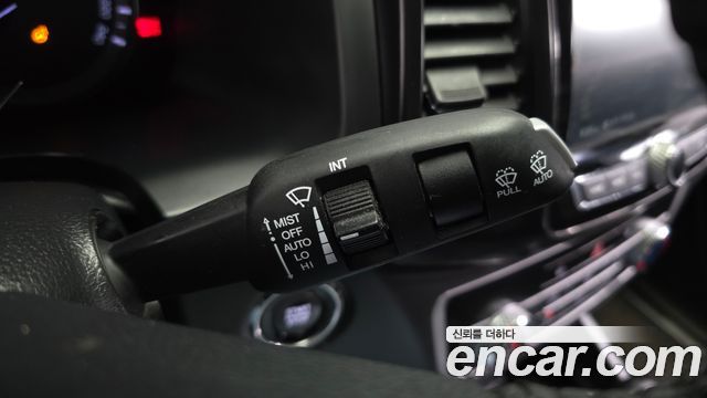 KG Mobility (SsangYong) Rexton Sports Khan Diesel 2.2 4WD Prestige Special (5-Link) 2021 — фото 17