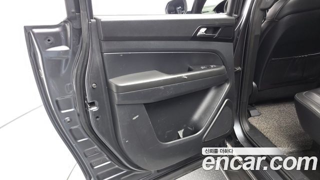 KG Mobility (SsangYong) Rexton Sports Khan Diesel 2.2 4WD Prestige Special (5-Link) 2021 — фото 25