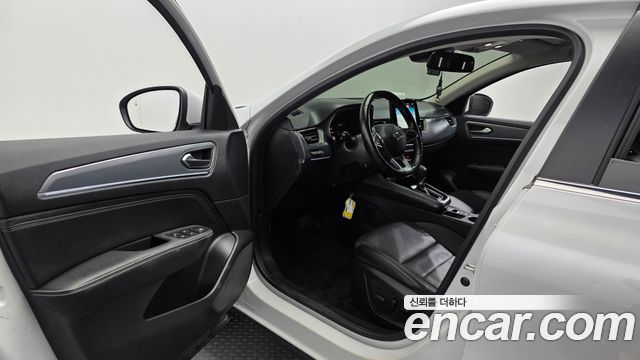 Renault Korea XM3 1.3 TCe RE Signature 2020 — фото 10