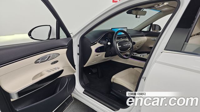 Genesis GV70 2.5T Gasoline AWD 2022 — фото 26