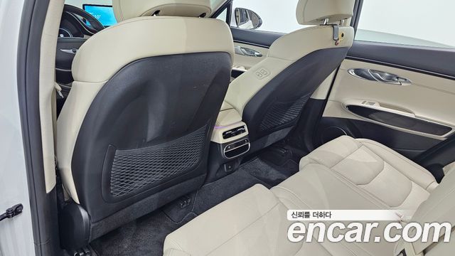 Genesis GV70 2.5T Gasoline AWD 2022 — фото 27
