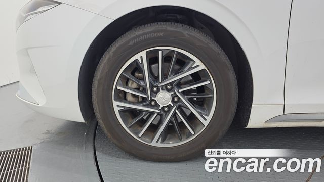 Hyundai Grandeur (IG) 3.0 LPi (Taxi) example 2021 — фото 5